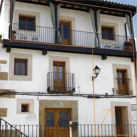 Rurales Entre Fuentes Apartment *