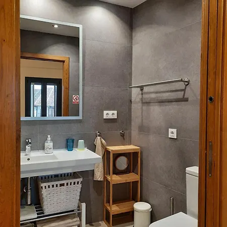 Rurales Entre Fuentes Apartment *