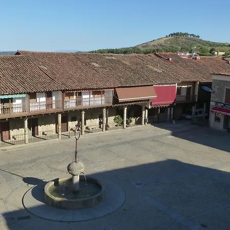 Rurales Entre Fuentes Appartamento Cuacos De Yuste