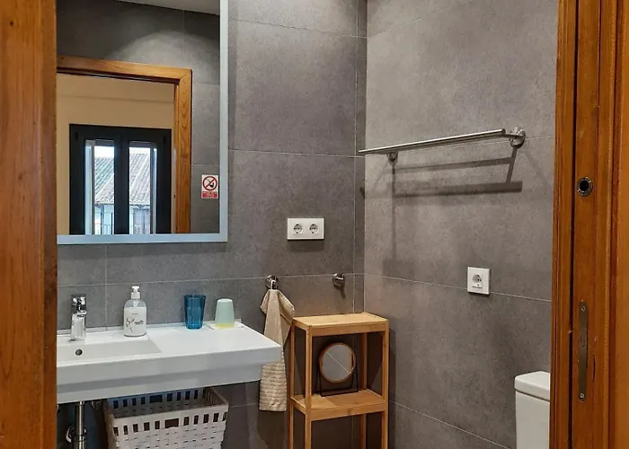 Rurales Entre Fuentes Apartment *